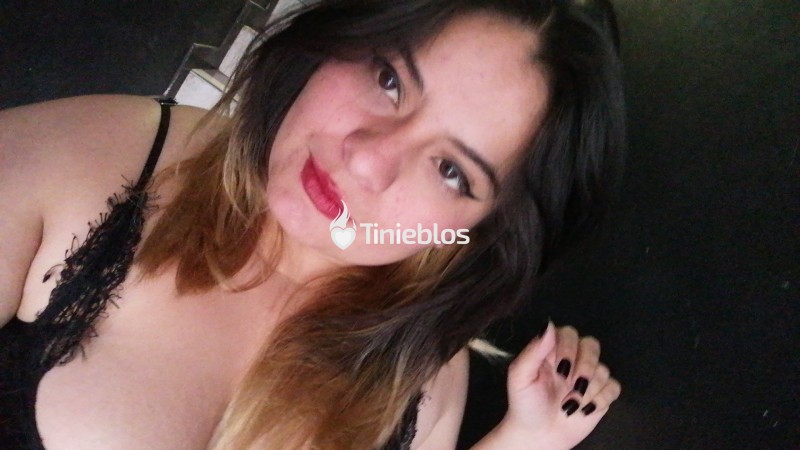 linda-chica-curvilinea-promo-hora-en-70-ven-vas-disfrutar-mucho